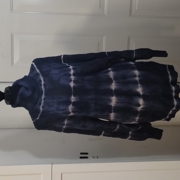 AE Oversized Tie Dye Turtleneck Sweater Sz M Excellent condition - Picture 5 of 15